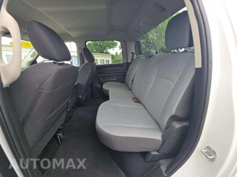 2023 Ram 1500 Classic Tradesman Crew Cab Medium Bed - miniatura 13