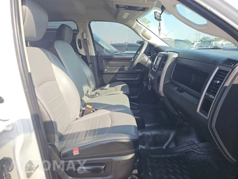 2023 Ram 1500 Classic Tradesman Crew Cab Short Bed - miniatura 8