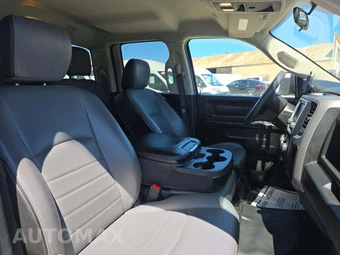 2023 Ram 1500 Classic Tradesman Extended Cab Medium Bed – miniatura 15