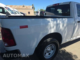 2023 Ram 1500 Classic Tradesman Extended Cab Medium Bed – miniatura 26