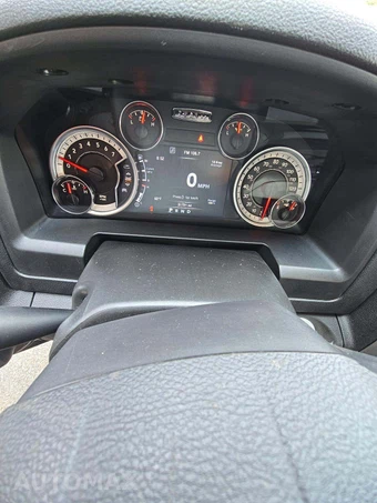 2023 Ram 1500 Classic Tradesman Extended Cab Medium Bed - miniatura 9