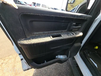 2023 Ram 1500 Classic Tradesman Extended Cab Medium Bed - miniatura 9
