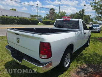 2023 Ram 1500 Classic Tradesman Regular Cab Long Bed - miniatura 2