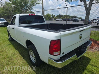 2023 Ram 1500 Classic Tradesman Regular Cab Long Bed - miniatura 3