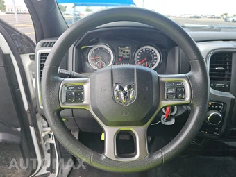 2023 Ram 1500 Classic Warlock Crew Cab Short Bed - miniatura 10