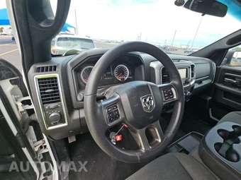 2023 Ram 1500 Classic Warlock Crew Cab Short Bed - miniatura 11