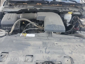 2023 Ram 1500 Classic Warlock Crew Cab Short Bed - miniatura 15