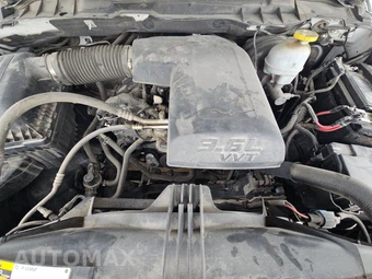 2023 Ram 1500 Classic Warlock Crew Cab Short Bed - miniatura 15