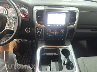 2023 Ram 1500 Classic Warlock Crew Cab Short Bed - miniatura 11