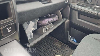 2023 Ram 1500 Classic Warlock Crew Cab Short Bed - miniatura 17