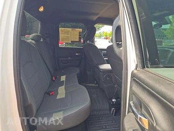 2023 Ram 1500 Classic Warlock Extended Cab Medium Bed - miniatura 16