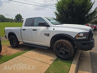 2023 Ram 1500 Classic Warlock Extended Cab Medium Bed - miniatura 4