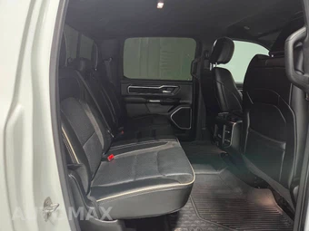 2023 Ram 1500 Laramie Crew Cab Extra Short Bed - miniatura 15