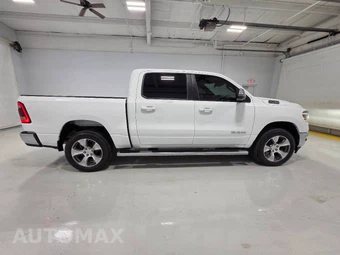 2023 Ram 1500 Laramie Crew Cab Extra Short Bed - miniatura 9