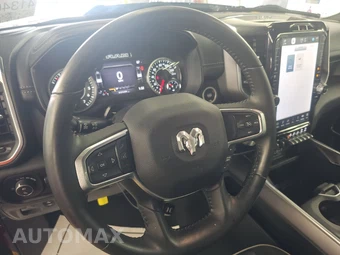 2023 Ram 1500 Laramie Crew Cab Medium Bed - miniatura 10