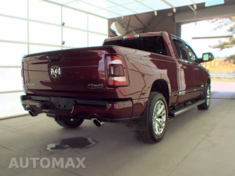 2023 Ram 1500 Laramie Crew Cab Medium Bed - miniatura 4