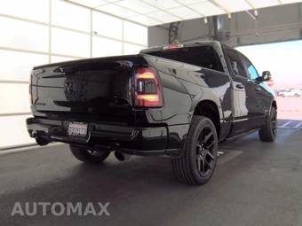 2023 Ram 1500 Laramie Crew Cab Medium Bed - miniatura 4