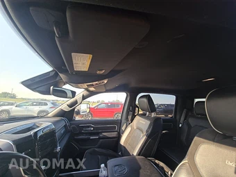 2023 Ram 1500 Laramie Crew Cab Medium Bed - miniatura 18