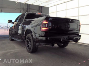 2023 Ram 1500 Laramie Crew Cab Medium Bed - miniatura 6
