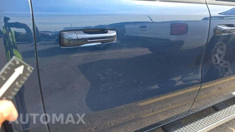 2023 Ram 1500 Laramie Crew Cab Medium Bed - miniatura 22
