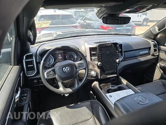 2023 Ram 1500 Laramie Crew Cab Medium Bed - miniatura 11