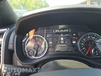 2023 Ram 1500 Laramie Crew Cab Medium Bed - miniatura 12