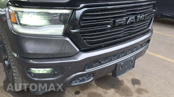 2023 Ram 1500 Laramie Crew Cab Medium Bed - miniatura 20
