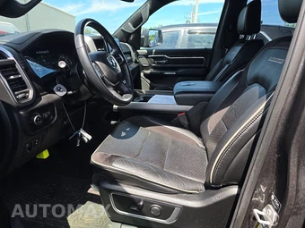2023 Ram 1500 Laramie Crew Cab Medium Bed - miniatura 7