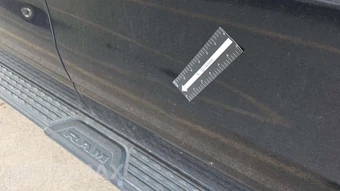 2023 Ram 1500 Laramie Crew Cab Medium Bed - miniatura 24