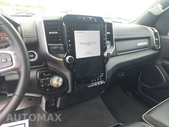 2023 Ram 1500 Laramie Crew Cab Medium Bed - miniatura 11