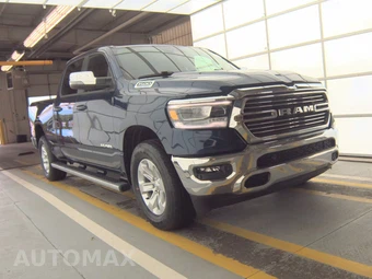 2023 Ram 1500 Laramie Crew Cab Medium Bed - miniatura 3