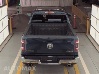 2023 Ram 1500 Laramie Crew Cab Medium Bed - miniatura 5