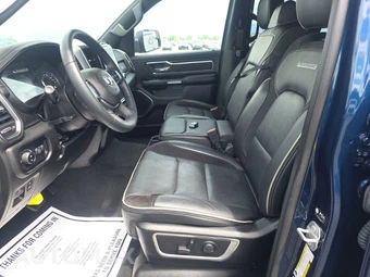 2023 Ram 1500 Laramie Crew Cab Medium Bed - miniatura 7