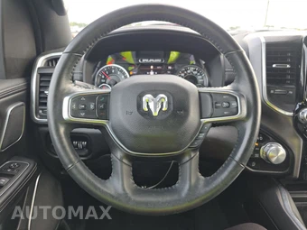 2023 Ram 1500 Laramie Crew Cab Medium Bed - miniatura 10
