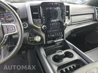 2023 Ram 1500 Laramie Crew Cab Medium Bed - miniatura 11