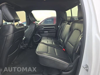 2023 Ram 1500 Laramie Crew Cab Medium Bed - miniatura 13