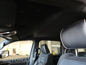 2023 Ram 1500 Laramie Crew Cab Medium Bed - miniatura 17