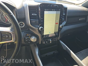 2023 Ram 1500 Laramie Crew Cab Medium Bed - miniatura 11