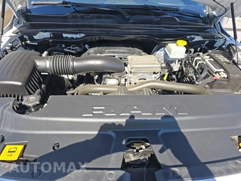 2023 Ram 1500 Laramie Crew Cab Medium Bed - miniatura 15
