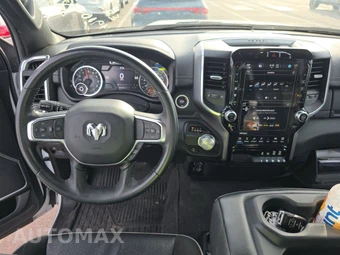 2023 Ram 1500 Laramie Crew Cab Short Bed - miniatura 11