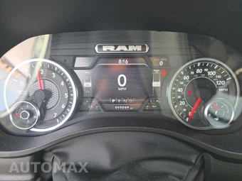 2023 Ram 1500 Laramie Crew Cab Short Bed - miniatura 12