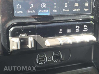 2023 Ram 1500 Laramie Crew Cab Short Bed - miniatura 31
