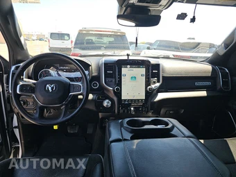 2023 Ram 1500 Laramie Crew Cab Short Bed - miniatura 11