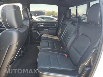 2023 Ram 1500 Laramie Crew Cab Short Bed - miniatura 13