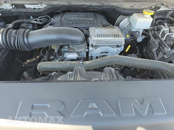 2023 Ram 1500 Laramie Crew Cab Short Bed - miniatura 15