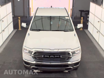 2023 Ram 1500 Laramie Crew Cab Short Bed - miniatura 2