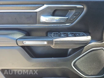2023 Ram 1500 Laramie Crew Cab Short Bed - miniatura 9