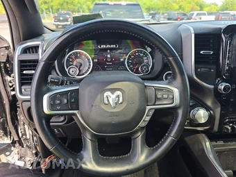 2023 Ram 1500 Laramie Crew Cab Short Bed - miniatura 10