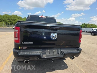 2023 Ram 1500 Laramie Crew Cab Short Bed - miniatura 5