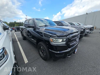 2023 Ram 1500 Laramie Crew Cab Short Bed - miniatura 3